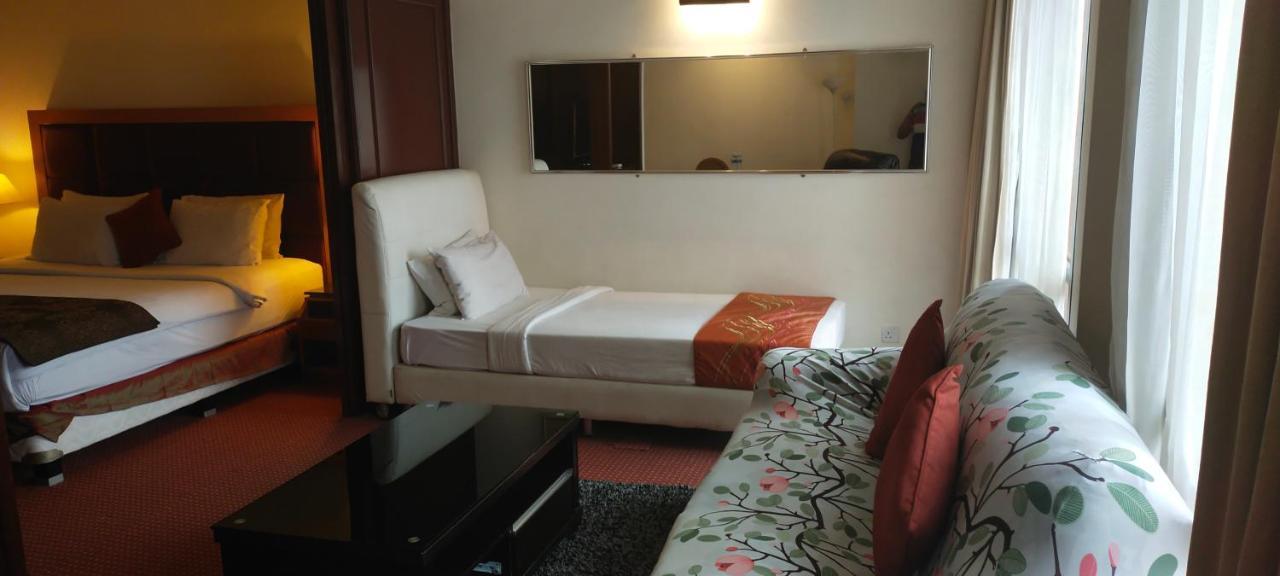 Bbs Suites At Times Square Kl Kuala Lumpur Exterior foto
